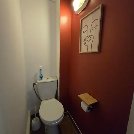 Vila 4 A 5 Pers T2 Climatisee & Wifi Piscine Et A Pied *