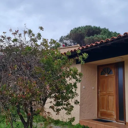 Villa Villa 4 A 5 Pers T2 Climatisee & Wifi Residence Piscine Et Mer A Pied